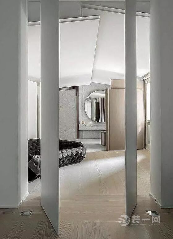 本地资讯 上海设计师把隐形门做成这样 你大概会忘记它的存在    旋转